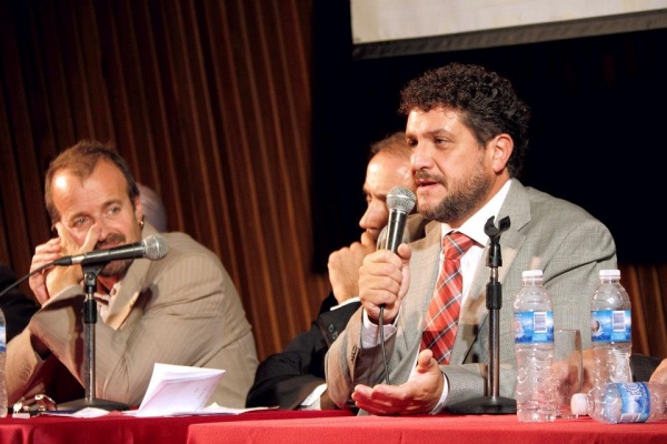 Arias investiga qué pasó con 45 personas