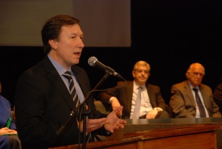 Nación lo quiere y él deja la puerta abierta