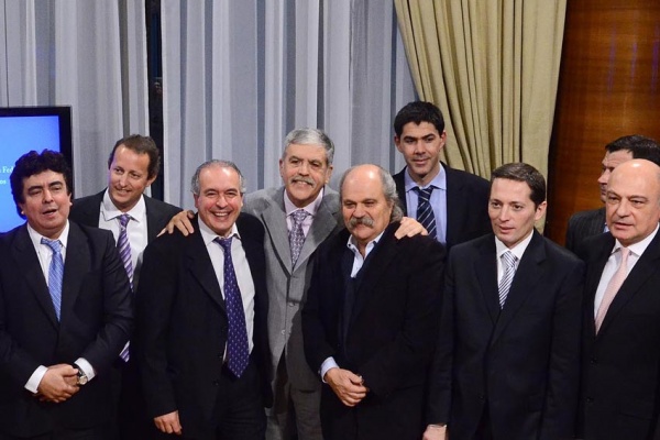 Con Scioli, Nación juntó a los de la Tercera