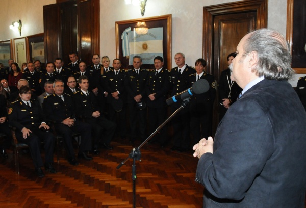 Granados oficializó la nueva cúpula policial