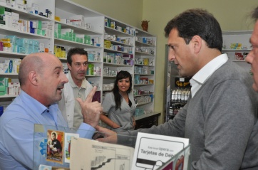 Un día en la campaña de Sergio Massa