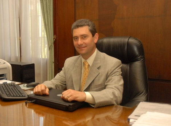 PJ: funcionario sciolista va con el massismo