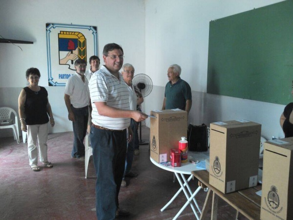 PJ: dirigentes mostraron su voto en Twitter