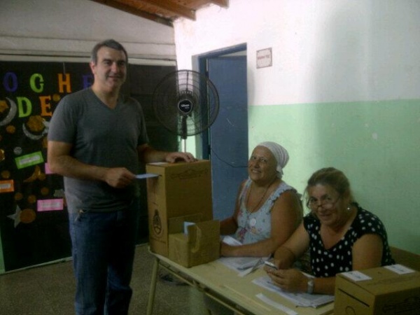 PJ: dirigentes mostraron su voto en Twitter