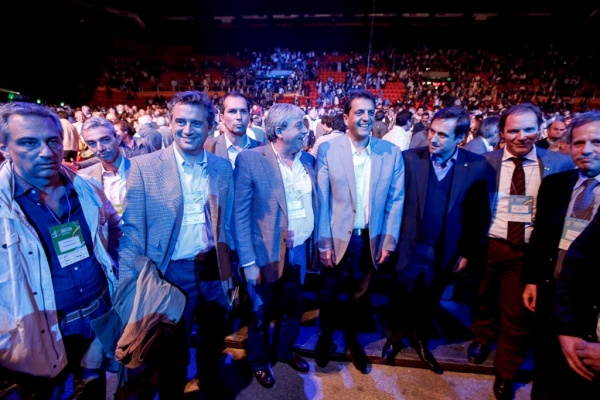 Massa lanzó su Mesa Nacional