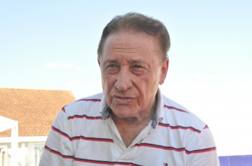 El Nene Sanfilippo juega para Massa