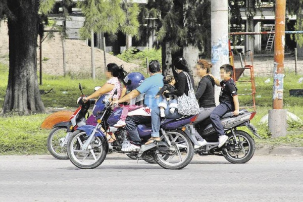 Motoqueros reclaman reunión a Scioli