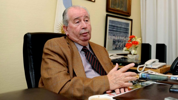 Los políticos despiden a Julio Grondona