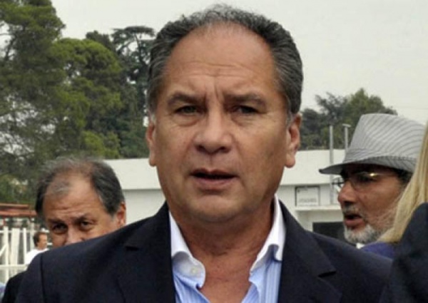 En busca de la cancha fantasma