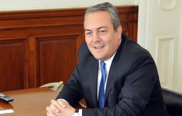 Breitenstein le respondió al FR