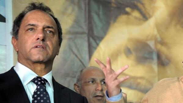 El sciolismo presentó al rival de Cariglino