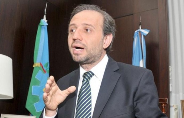 Sciolista, durísimo con intelectuales K