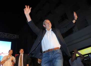 Junto a Alfonsín, Cobos ratificó FA Unen