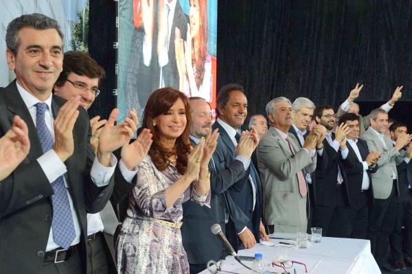 Massa dispara y los