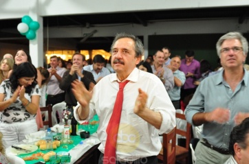 Concurrido cumpleaños de alcalde de la UCR