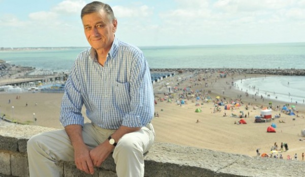 MDQ: Binner lanza su candidatura