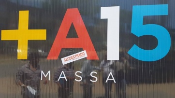 Secuestran camión de Massa en Pinamar