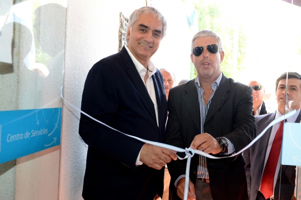 Montoya continúa con sus recorridas