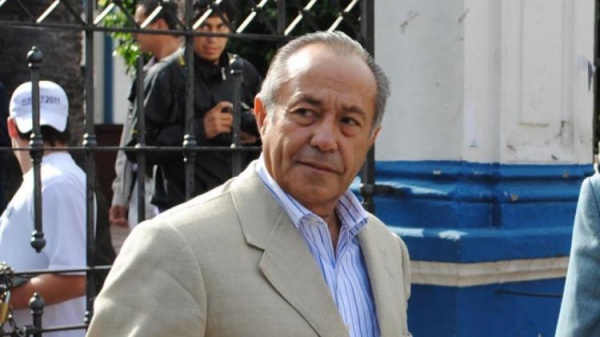 Adolfo, entre el abogado y el ex carapintada