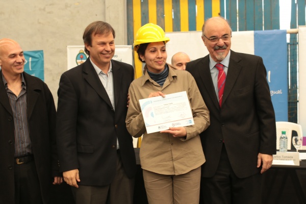 Tomada apoyó a su precandidato en Brown