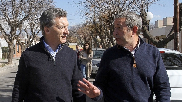Cobos lamenta no haber incluido a Massa