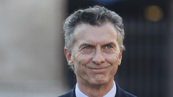 “Macri es de sexto grado”