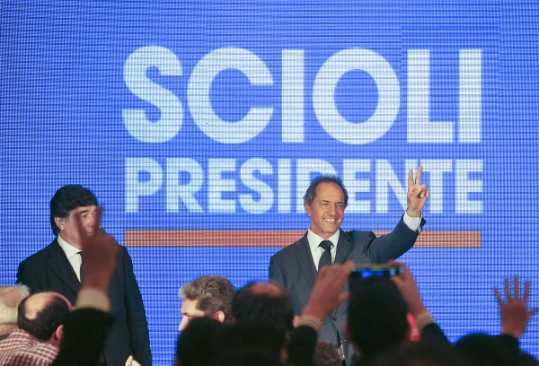 Scioli y la imperiosa necesidad de ser Scioli