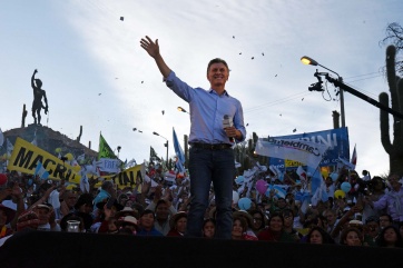 Sin nombrar a Scioli, Macri cerró hablando de confianza