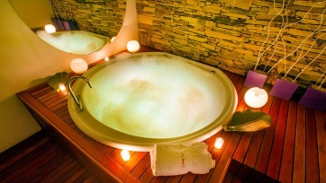 Inauguraron el primer spa swinger