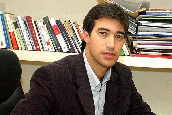 Adrián Pérez dejó el massismo y será funcionario de Macri