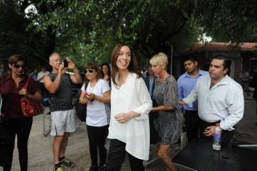 La gobernadora presentó su equipo para la Provincia