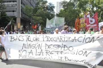 Despedidos volvieron a protestar en la municipalidad de La Plata: esta vez no hubo balas