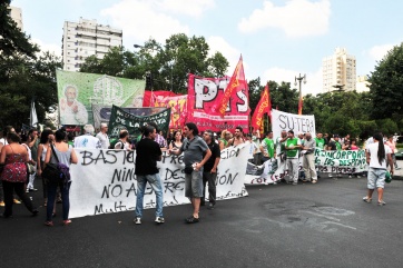 Despedidos volvieron a protestar en la municipalidad de La Plata: esta vez no hubo balas