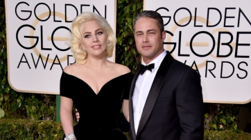 La foto postsexo de Lady Gaga causa furor