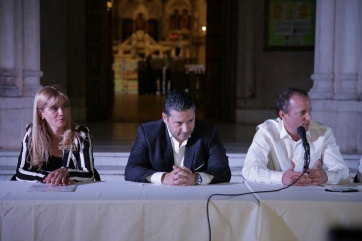 Detrás del Papa Francisco, intendentes van por el rearmado y renovación del peronismo