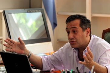 “Cuando un político  cree en un proyecto, no pone condiciones”