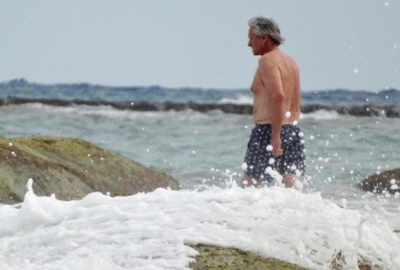 Michael Douglas anunció que está libre de cáncer