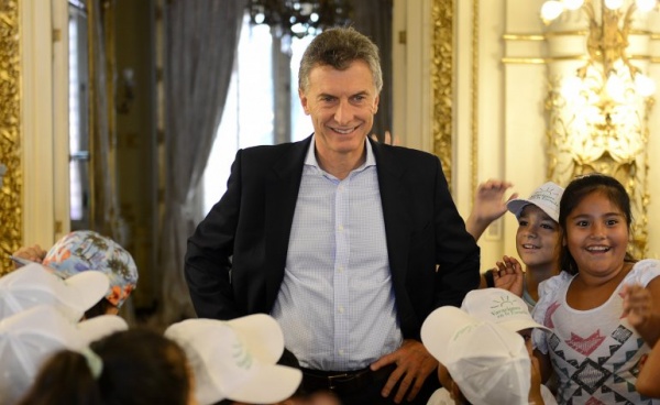 Macri más complicado: vendió en febrero acciones a una offshore