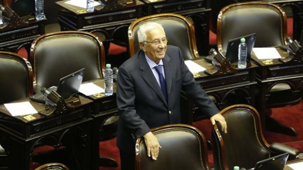 Cada vez más solos: el Movimiento Evita abandonó el bloque del FpV en diputados