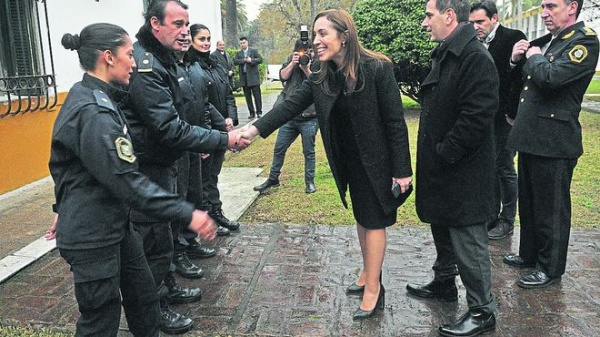 Vidal separó a 1.600 policías de sus cargos