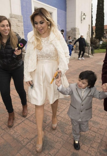 Sin Maradona, Verónica Ojeda bautizó a Dieguito Fernando