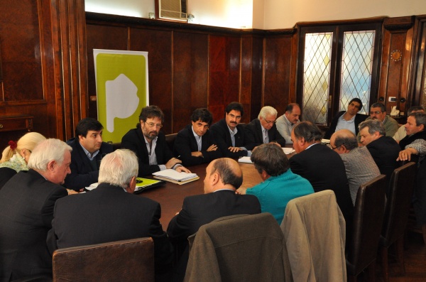Tras las duras críticas, el Gobierno volvió a recibir al campo
