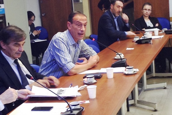 Arrieta presentó proyecto de Ley Nacional de Lechería