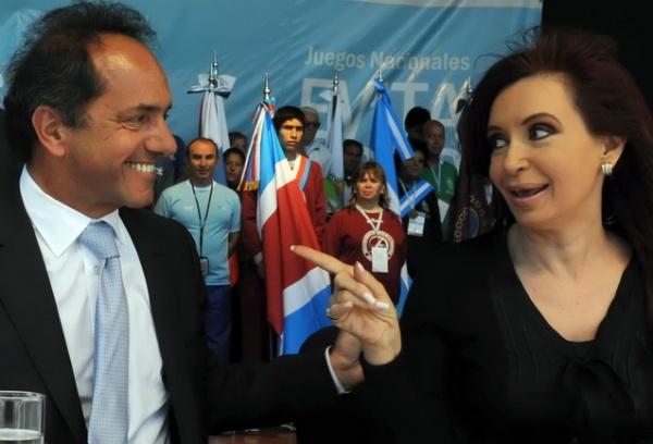 Según una encuesta, la dupla CFK-Scioli se impondría en el territorio bonaerense