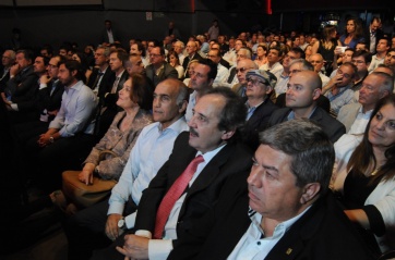 Salvador tomó las riendas de la UCR bonaerense que, unificada, pidió “fortalecer Cambiemos