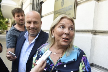 Carrió ratificó el pedido de jury contra el fiscal Scapolán y apuntó contra el massismo