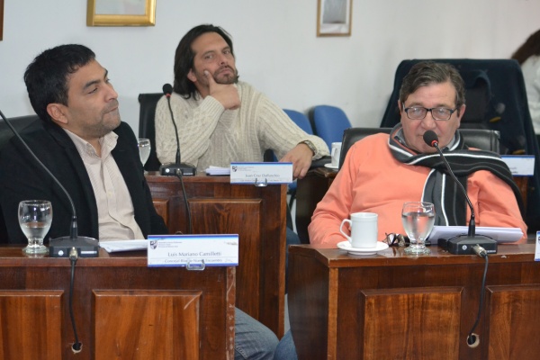 El FpV acusa a Cambiemos de cubrir al Frente Renovador