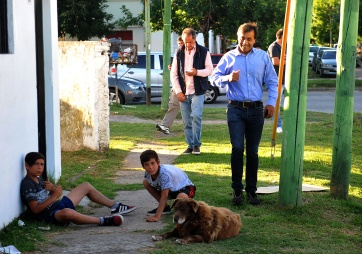 Daniel Scioli proyectó su documental  en la capital bonaerense