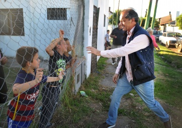 Daniel Scioli proyectó su documental  en la capital bonaerense