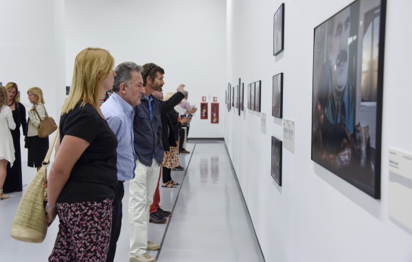 La Provincia inauguró prestigiosa muestra internacional de fotos en Mar del Plata